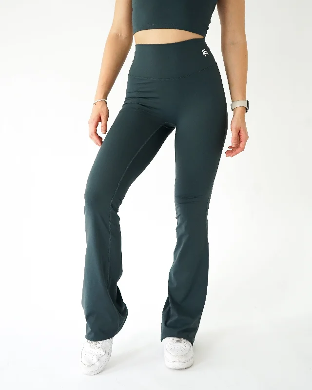 Impact Flare Leggings - Emerald Sophisticated Women's Tailored