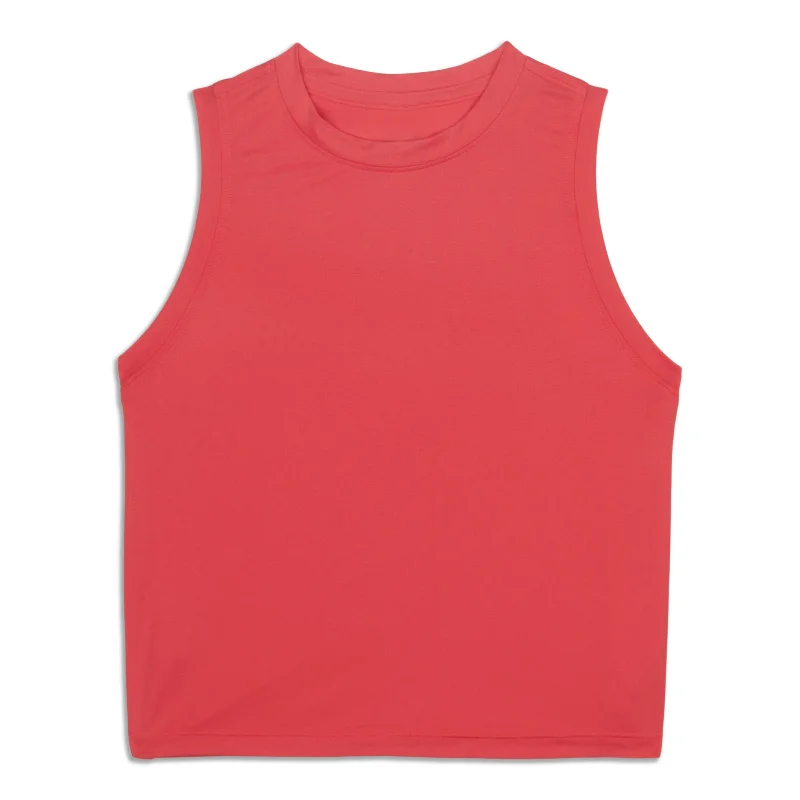 Ultralight Waist-Length Tank Top - Resale Sophisticated Women's Tailored