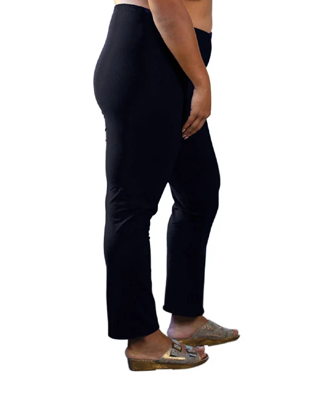 Plus Size Relaxed Leggings In Black Geometric