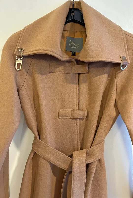 CROSSBAR RAGLAN COAT · camel Gym