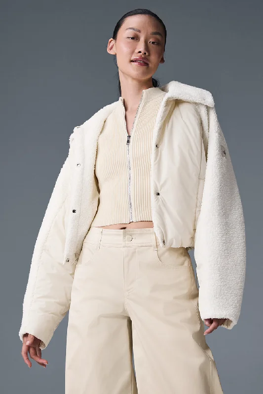 Sherpa Cozy Escape Puffer - Ivory/Ivory Artistic Women's Avant - 